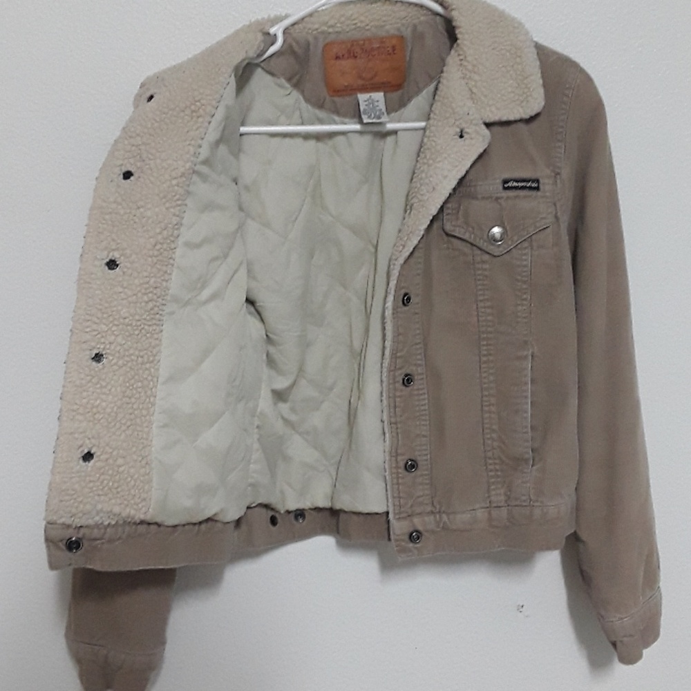 Jacket - Picture 3 of 4